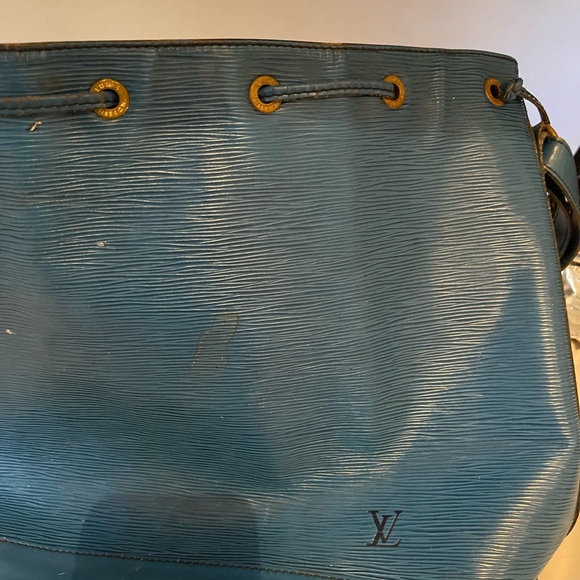 Louis Vuitton Epi large bucket draw string - Picture 4 of 5